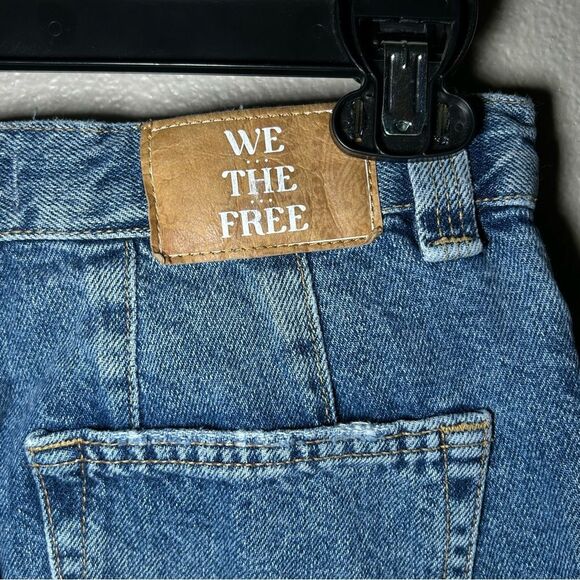 Free People Curvy Siren Low Rise Straight Leg Jeans women’s size 26 - Picture 10 of 13